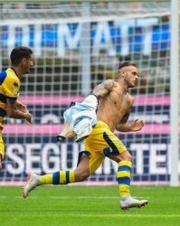  意甲首轮冷门频出，升班马掀翻豪门  